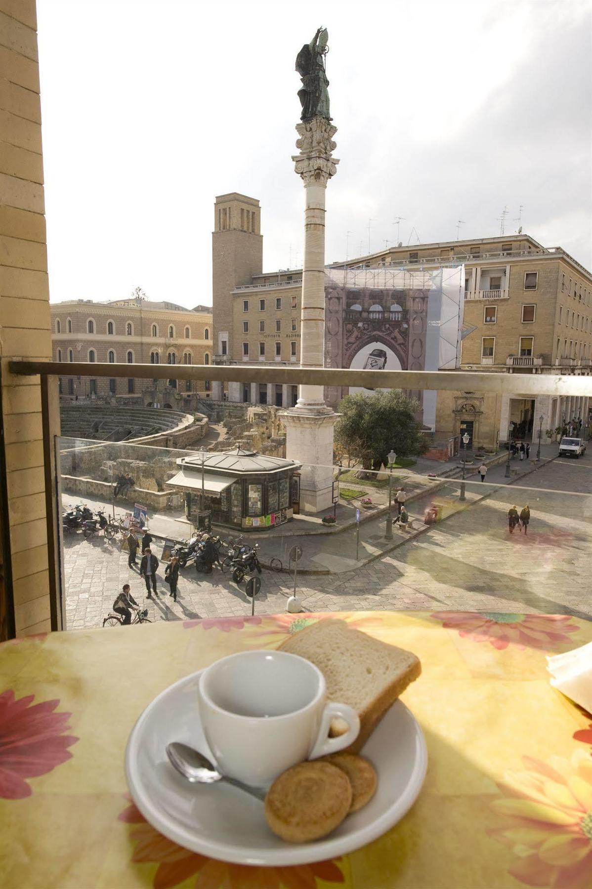 Leccesalento Bed And Breakfast Bagian luar foto