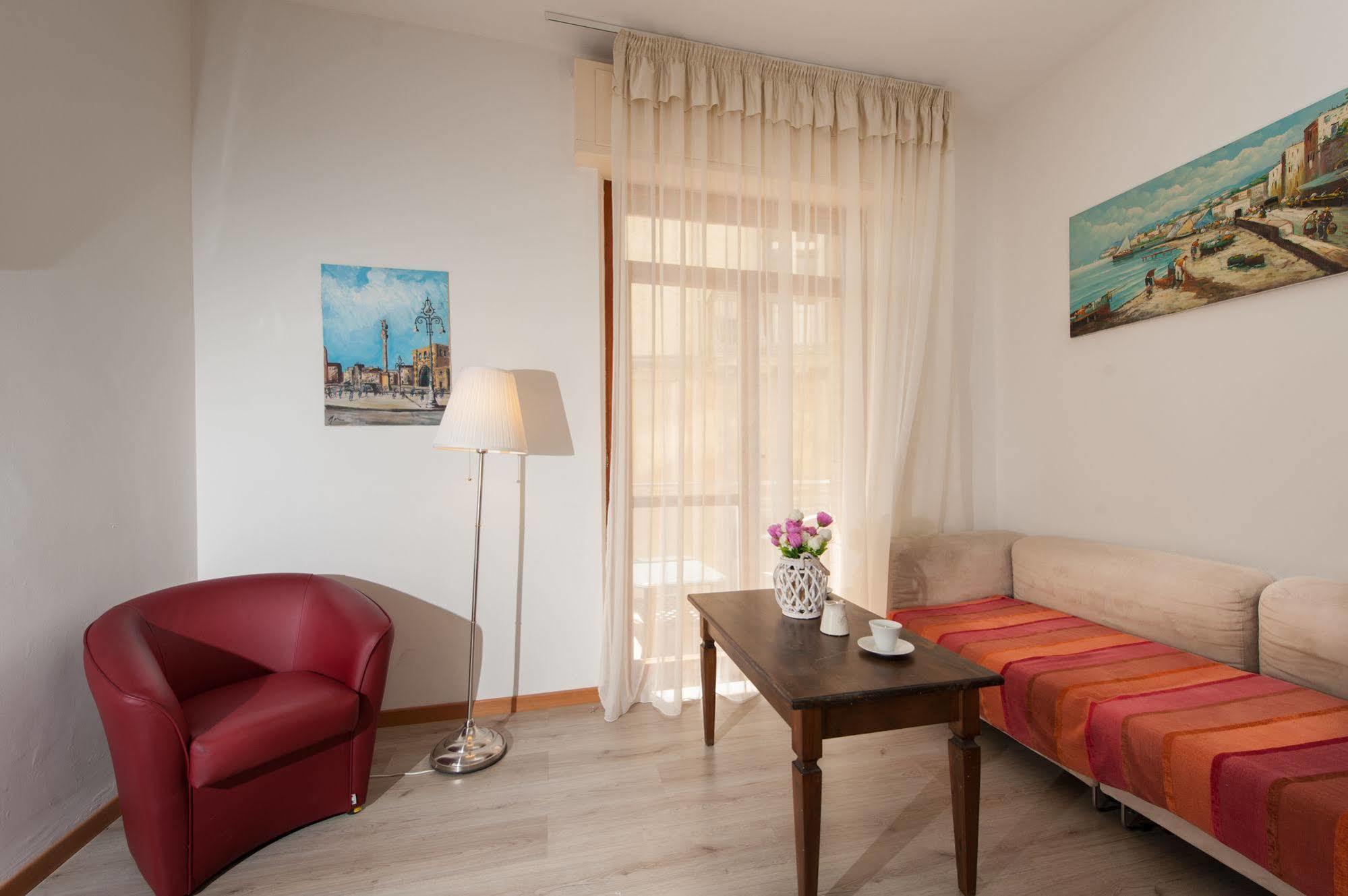 Leccesalento Bed And Breakfast Bagian luar foto